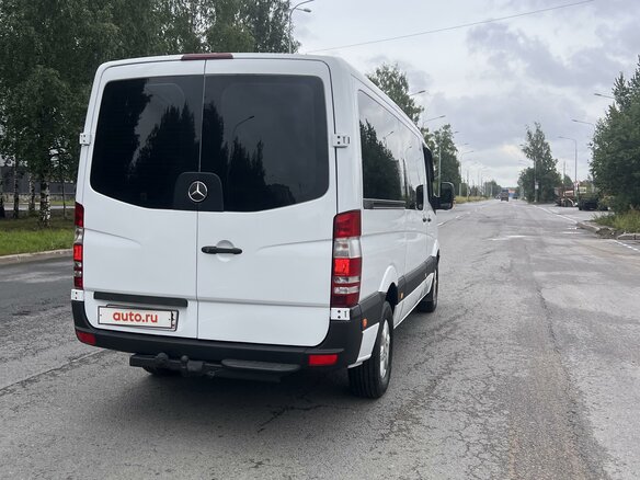 2009 Mercedes-Benz Sprinter, белый, 2600000 рублей - вид 4