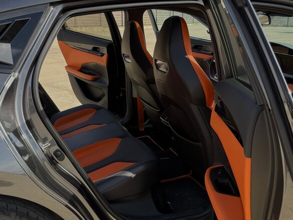 2023 Changan UNI-V I, серый, 2800000 рублей - вид 24