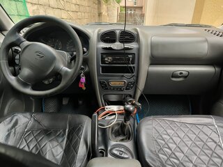 2001 Hyundai Santa Fe I, чёрный, 560000 рублей, вид 4