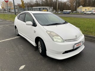 2006 Toyota Prius II Рестайлинг (XW20), белый, 800000 рублей, вид 4