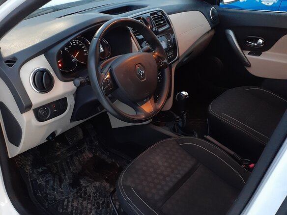 2015 Renault Logan II, белый - вид 4