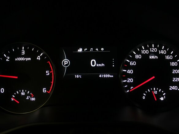 2017 Kia Sportage IV, серый - вид 11