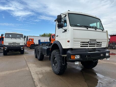 2025 КамАЗ 43118, белый, 6390000 рублей, вид 2