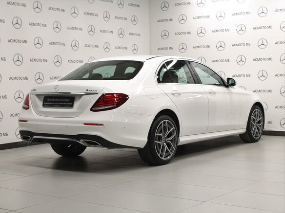 2020 Mercedes-Benz E-Класс 200 V (W213, S213, C238), белый - вид 2