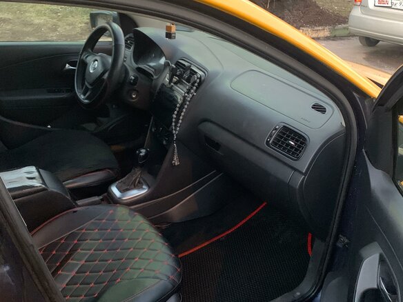 2016 Volkswagen Polo V Рестайлинг, жёлтый, 670000 рублей - вид 7
