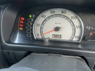 2006 Daihatsu Mira VI, белый, 350000 рублей, вид 5