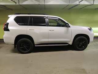 2020 Toyota Land Cruiser Prado 150 Series Рестайлинг 3, белый, 6200000 рублей, вид 4