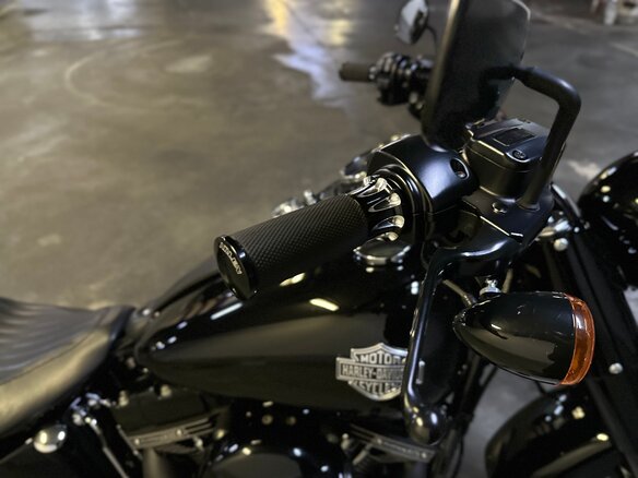 2016 Harley-Davidson Softail Slim, чёрный, 2500000 рублей - вид 16