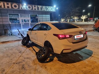 2018 Hyundai Solaris II, белый, 860000 рублей, вид 4