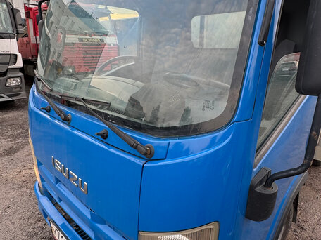 2010 Isuzu Elf (N-series), синий, 800000 рублей, вид 3