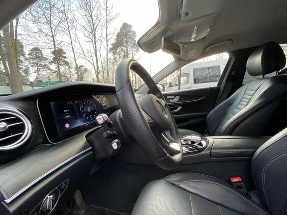 2016 Mercedes-Benz E-Класс 200 V (W213, S213, C238), чёрный - вид 12
