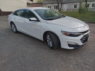 2019 Chevrolet Malibu IX Рестайлинг, белый, 1212200 рублей, вид 1