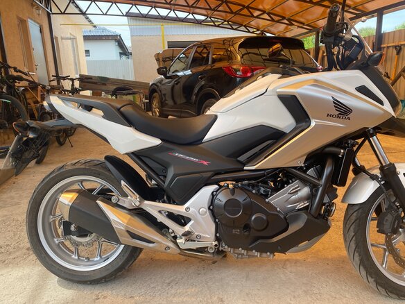 2016 Honda NC 750X, белый, 660000 рублей - вид 5