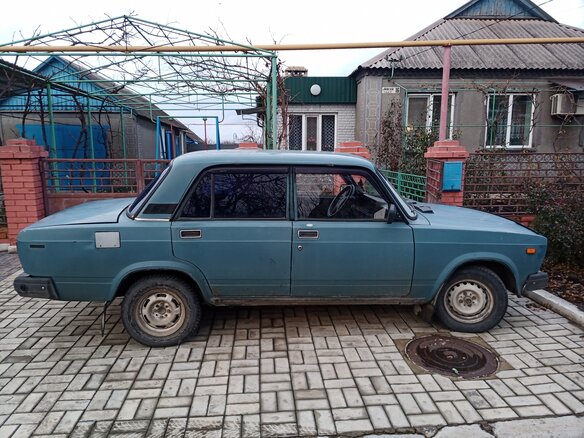 2004 Lada (ВАЗ) 2107, серый, 150000 рублей - вид 1