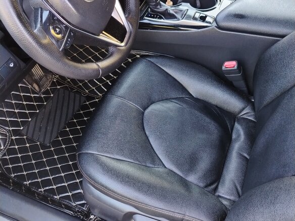 2018 Toyota Camry VIII (XV70), чёрный, 2420000 рублей - вид 9
