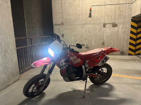 2001 Honda XR 650R, красный, 300000 рублей, вид 1