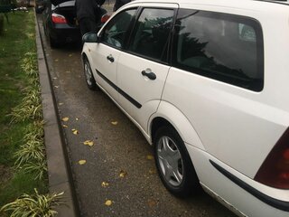 2003 Ford Focus I Рестайлинг, белый, 500000 рублей, вид 4