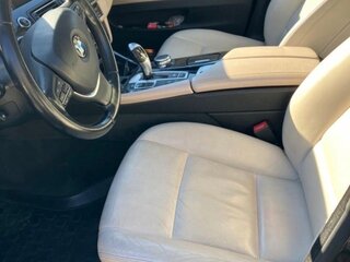 2016 BMW 5 серии 525d xDrive VI (F10/F11/F07) Рестайлинг, серый, 2700000 рублей, вид 5