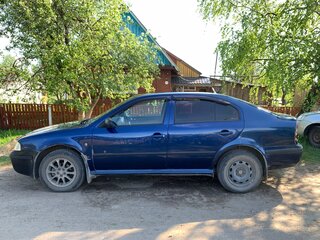 2010 Skoda Octavia I (A4) Рестайлинг, синий, 480000 рублей, вид 3
