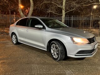 2015 Volkswagen Jetta VI Рестайлинг, серебристый, 1100000 рублей, вид 1