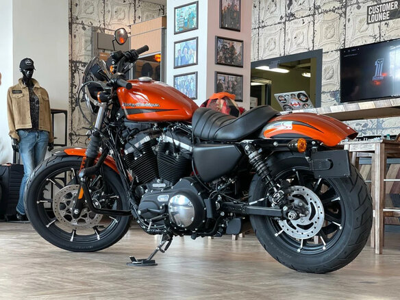 2020 Harley-Davidson Sportster 883, чёрный - вид 8