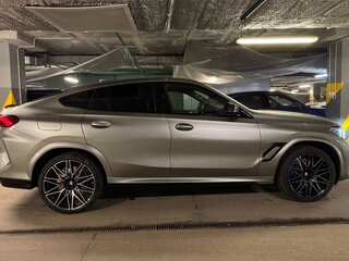 2020 BMW X6 M Competition III (F96), серый, 10900000 рублей, вид 2