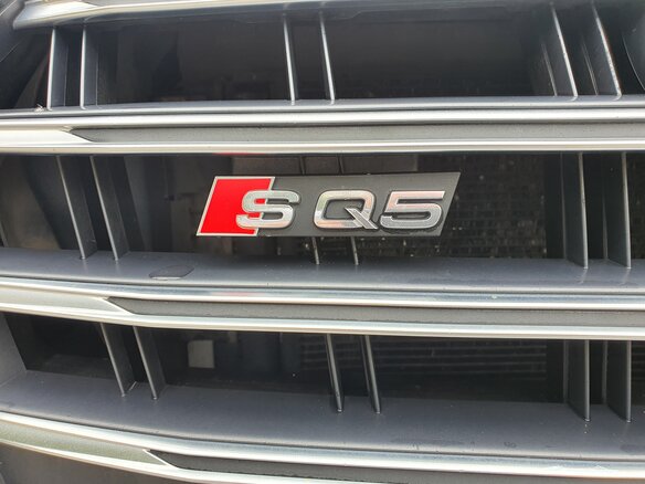 2017 Audi SQ5 II (FY), чёрный, 3050000 рублей - вид 16