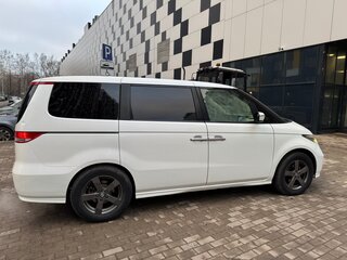 2004 Honda Elysion I, белый, 1100000 рублей, вид 1