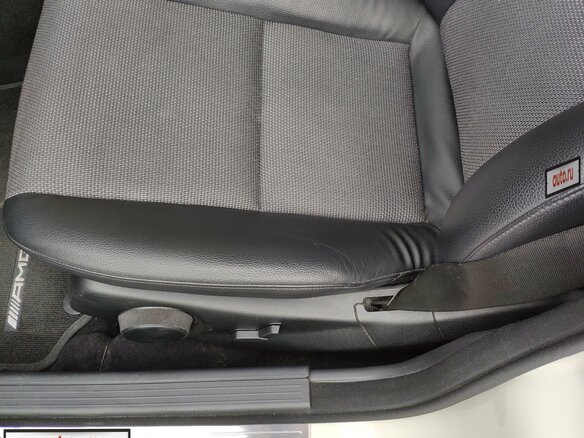 2011 Mercedes-Benz C-Класс 180 BlueEFFICIENCY III (W204) Рестайлинг, белый - вид 5