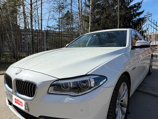 2016 BMW 5 серии 520d VI (F10/F11/F07) Рестайлинг, белый, 2200000 рублей, вид 4