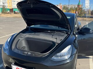 2020 Tesla Model Y Long Range I, чёрный, 3700000 рублей, вид 4