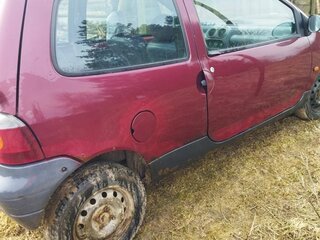 1993 Renault Twingo I, пурпурный, 54035 рублей, вид 2