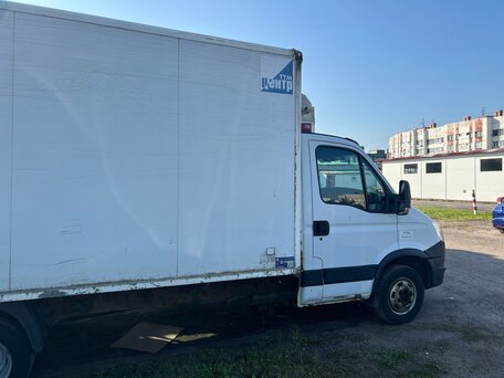 2014 Iveco Daily, белый, 3000000 рублей, вид 3