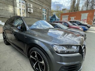 2016 Audi Q7 II (4M), серый, 5100000 рублей, вид 4