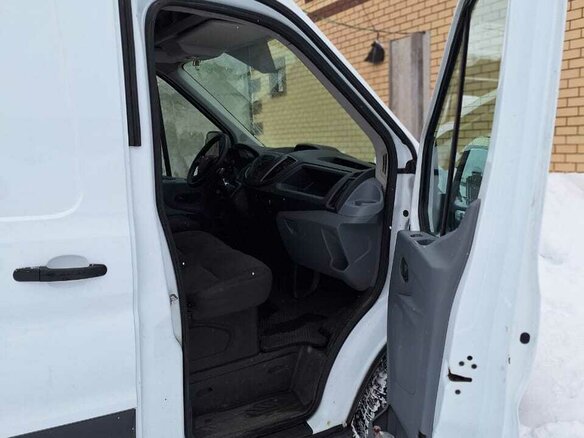 2016 Ford Transit, белый - вид 2