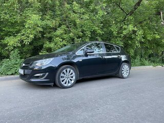 2014 Opel Astra J Рестайлинг, чёрный, 1200000 рублей, вид 1