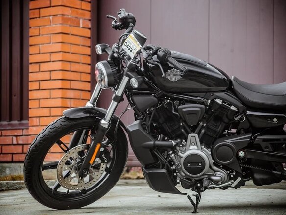 2023 Harley-Davidson Nightster, чёрный, 1555555 рублей - вид 4