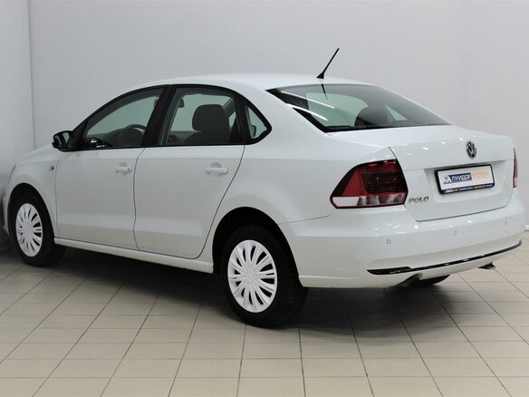 2016 Volkswagen Polo V Рестайлинг, белый - вид 5