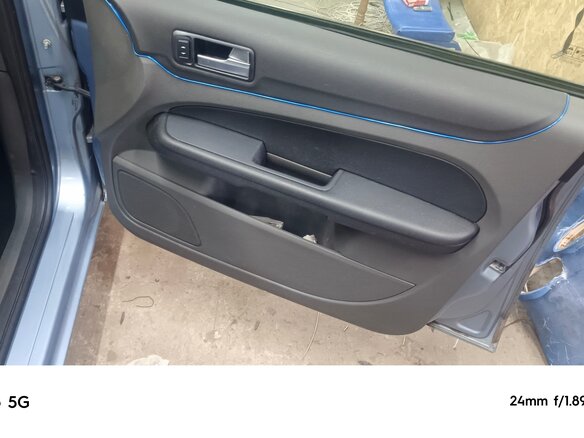 2006 Ford Focus II, серый, 600000 рублей - вид 9