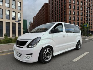 2010 Hyundai Grand Starex I, белый, 2000000 рублей, вид 1
