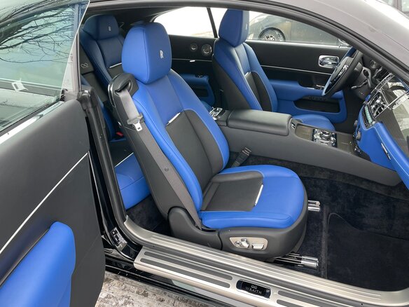2017 Rolls-Royce Wraith Black Badge, чёрный - вид 19