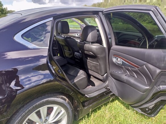 2011 Infiniti M25 IV, чёрный, 1500000 рублей - вид 27
