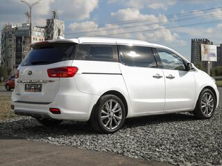 2019 Kia Carnival III, белый, 2600000 рублей, вид 5