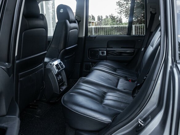 2009 Land Rover Range Rover Supercharged III Рестайлинг 2, серый, 1220000 рублей - вид 8