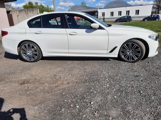 2019 BMW 5 серии 530i VII (G30/G31/G38), белый, 3950000 рублей, вид 4