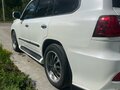 2013 Lexus LX 570 III Рестайлинг, белый, 4850000 рублей - вид 4