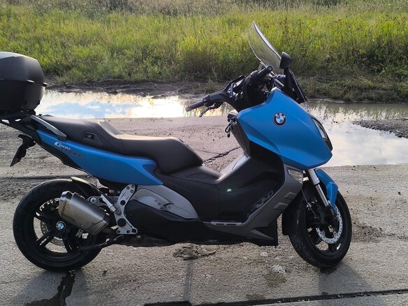 2013 BMW C 600 Sport, синий - вид 1
