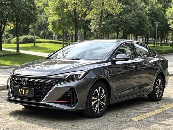 2023 Changan Eado Plus I Рестайлинг, серый, 1283000 рублей - вид 2