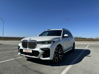 2020 BMW X7 30d I (G07), белый, 6500000 рублей, вид 2
