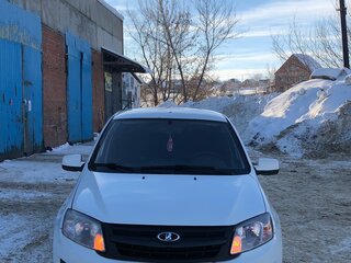 2017 Lada (ВАЗ) Granta I, белый, 415000 рублей, вид 2